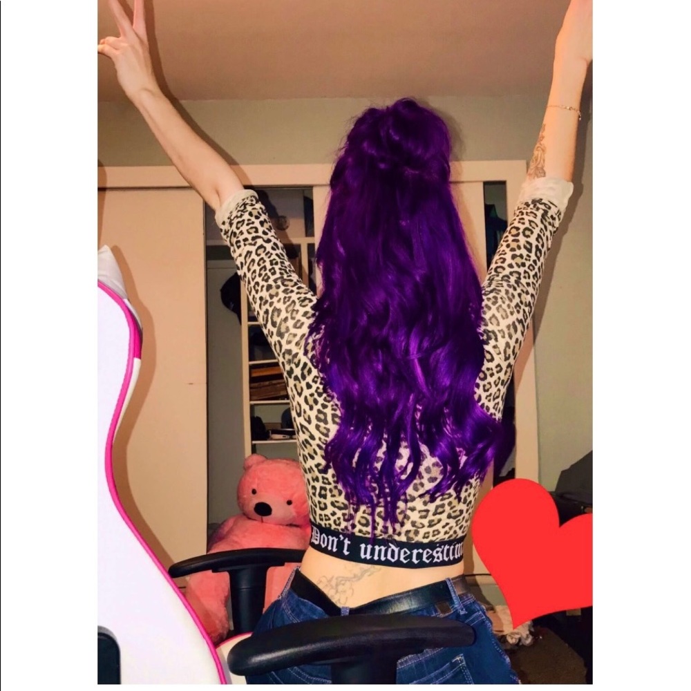 Crop top - Picture 2 of 2